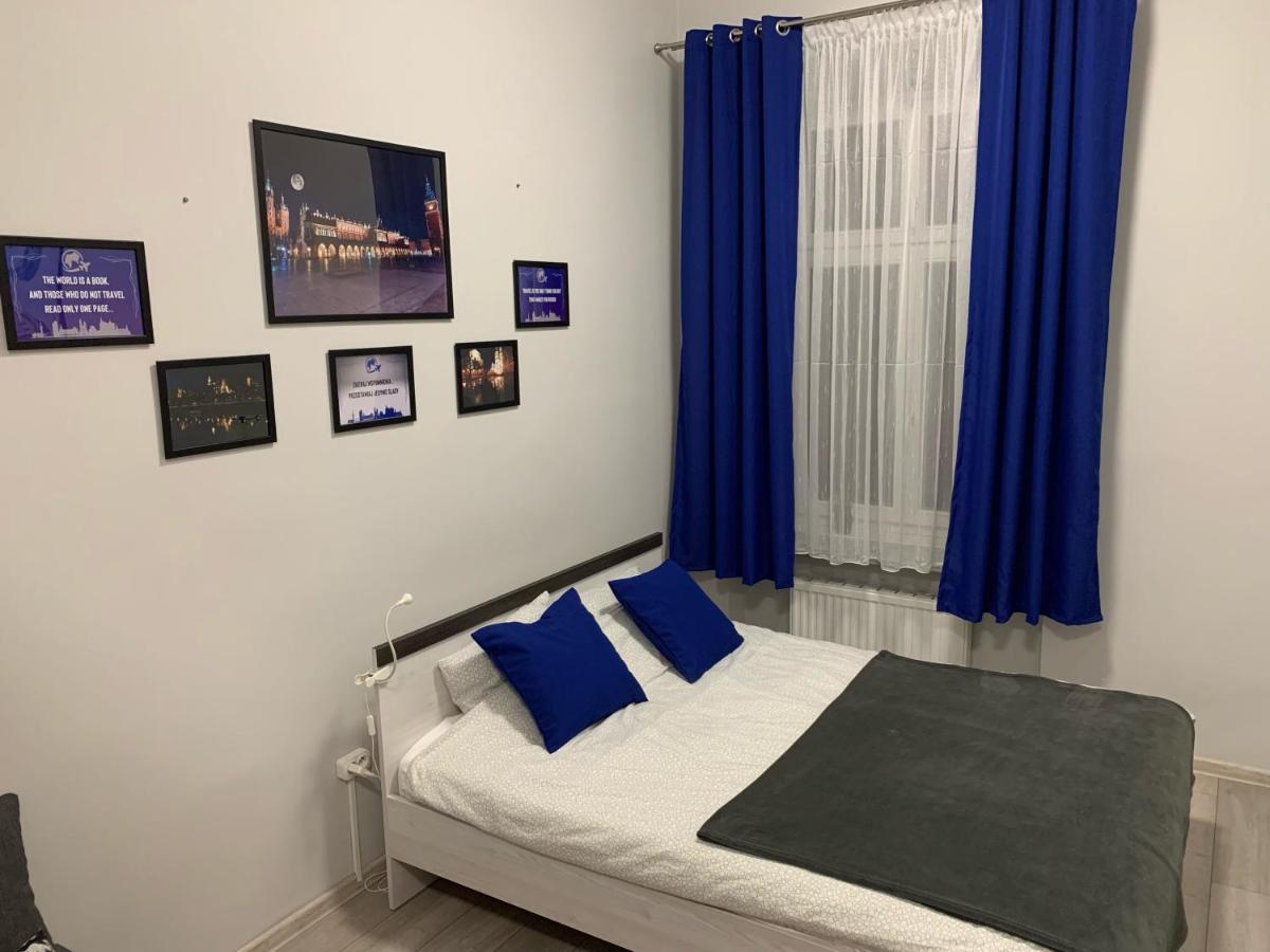Discover Cracow Aparthostel Краков Экстерьер фото