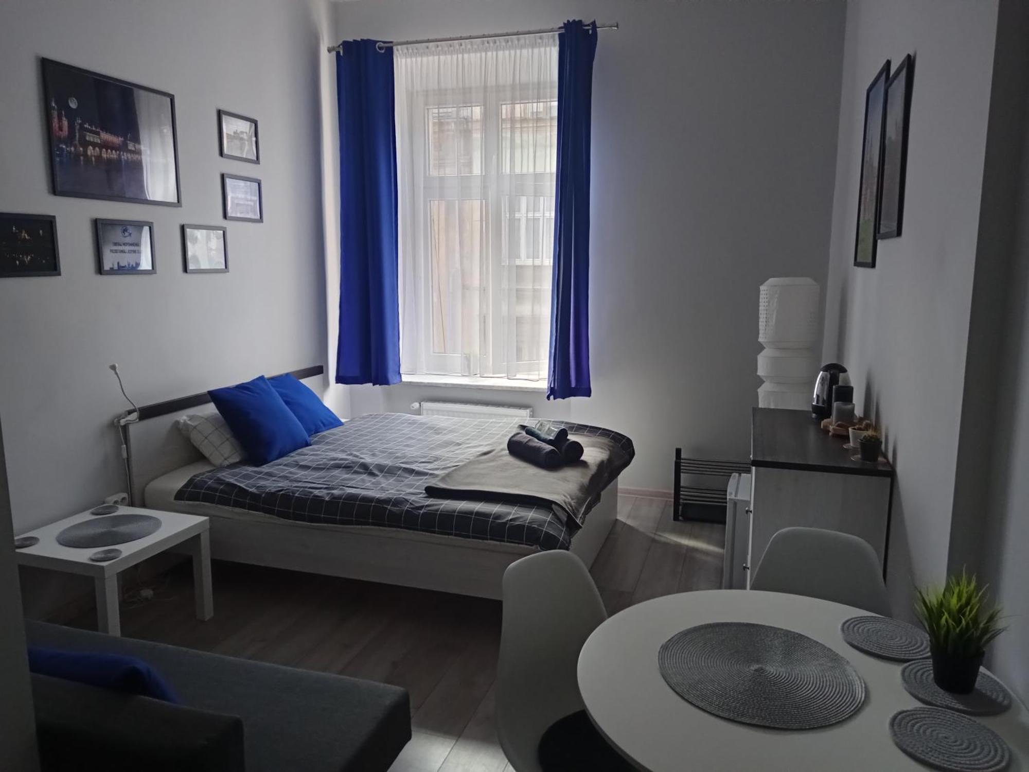 Discover Cracow Aparthostel Краков Экстерьер фото